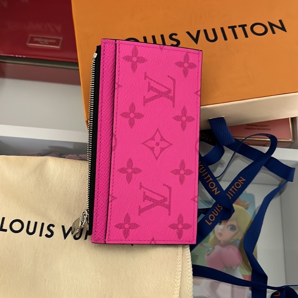 LV Taigarama fuchsia Coin card holder - Picture 6 of 7